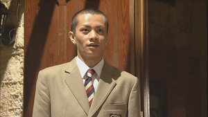 Бусниулна аа! Залуу эзэнтний бослого