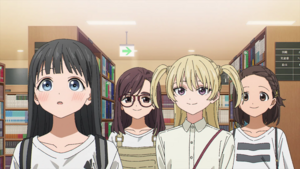 Анхаар... марш!