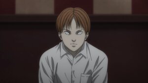 Халдагч / Дээвэр дэх урт үс