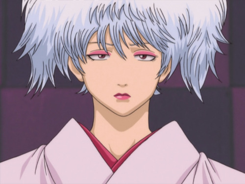 Хөөрхөн царайнд заавал нэг зүйл нуугдаж байдаг