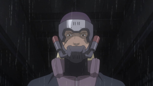 Мөлхөн ойртох сүүдэр